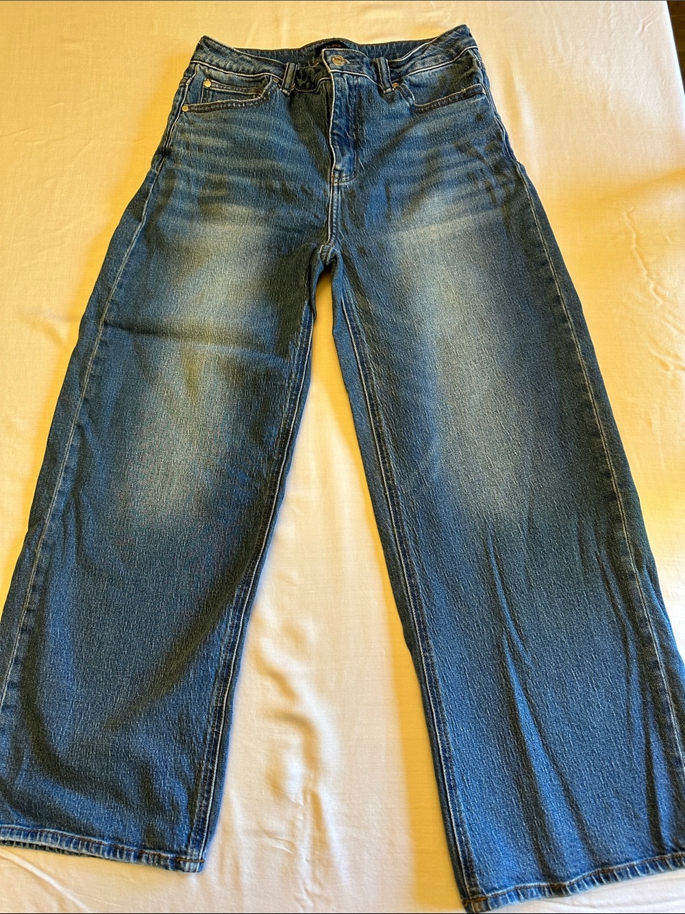 Quince Women's Straight Leg Jeans in Dark Blue Wash